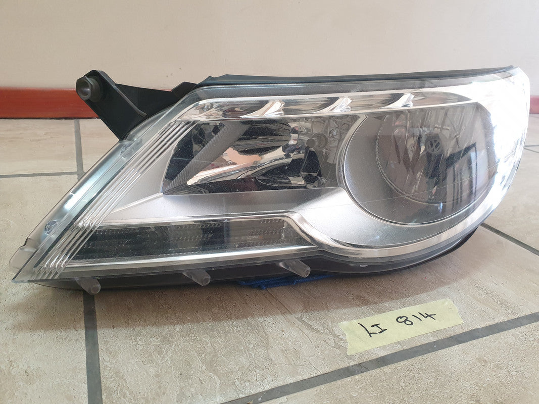 Volkswagen Tiguan Left Headlight