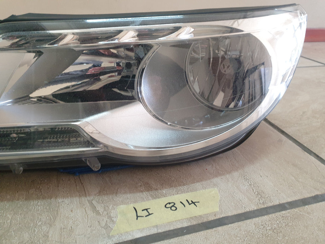 Volkswagen Tiguan Left Headlight