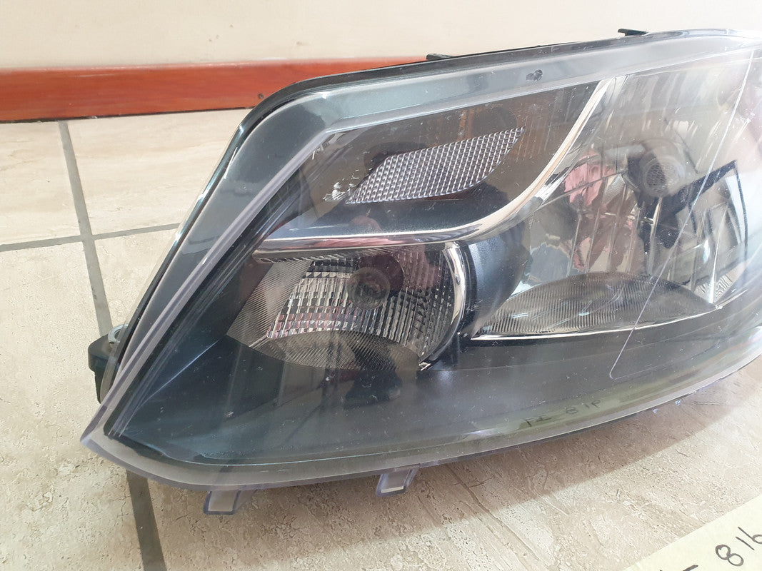 Volkswagen Caddy Left Headlight
