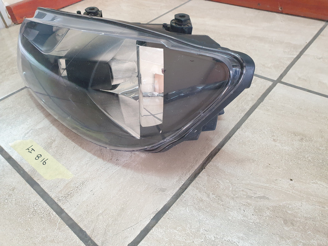 Volkswagen Caddy Left Headlight