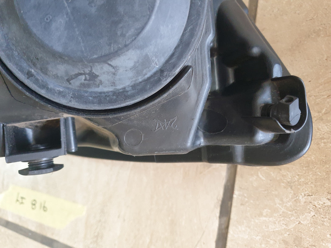 Volkswagen Caddy Left Headlight