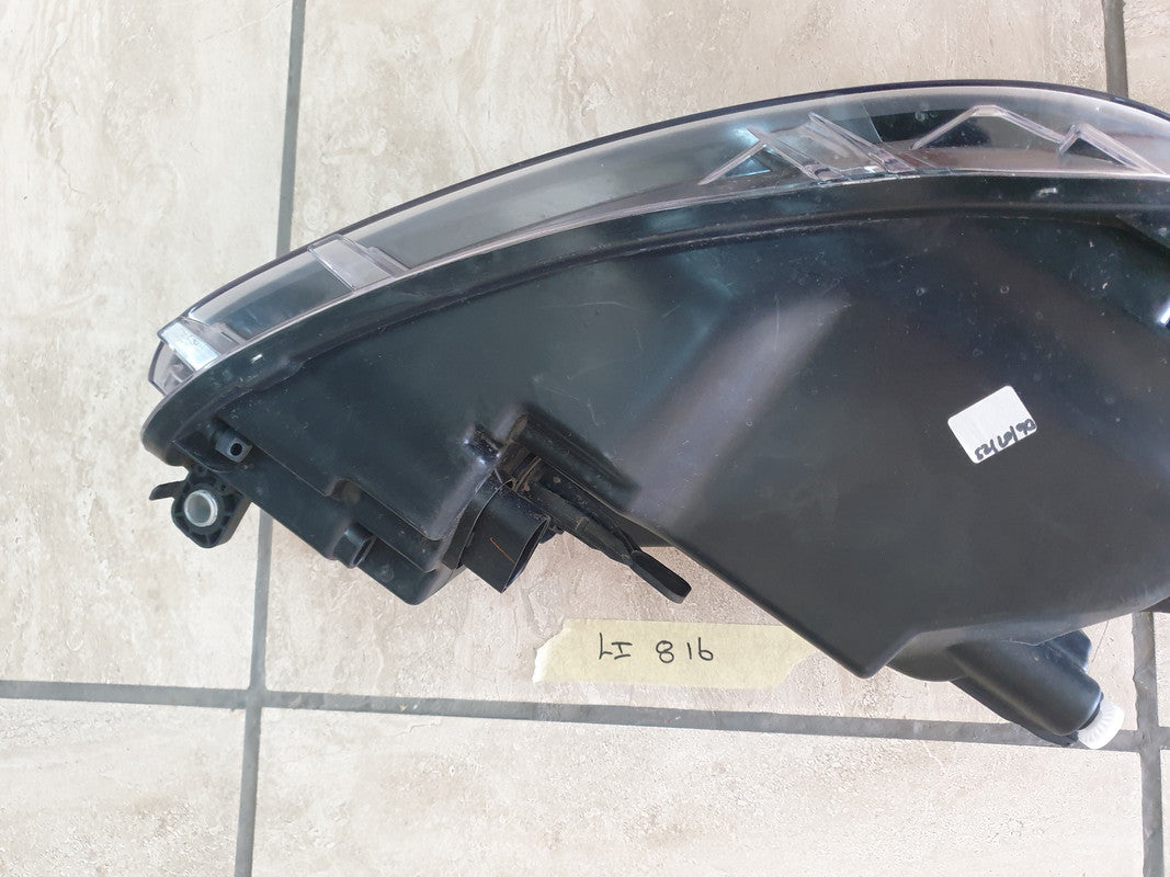 Volkswagen Caddy Left Headlight