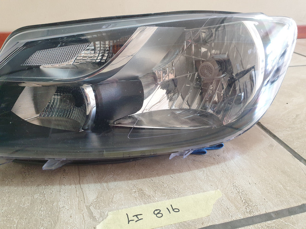 Volkswagen Caddy Left Headlight