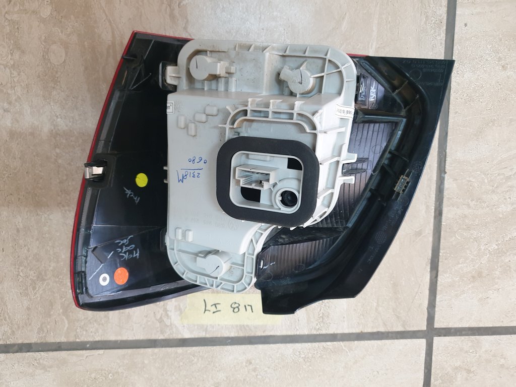 Volkswagen Polo Left Taillight
