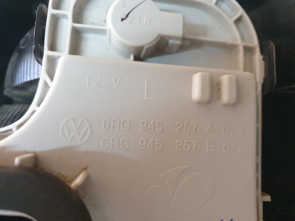Volkswagen Polo Left Taillight