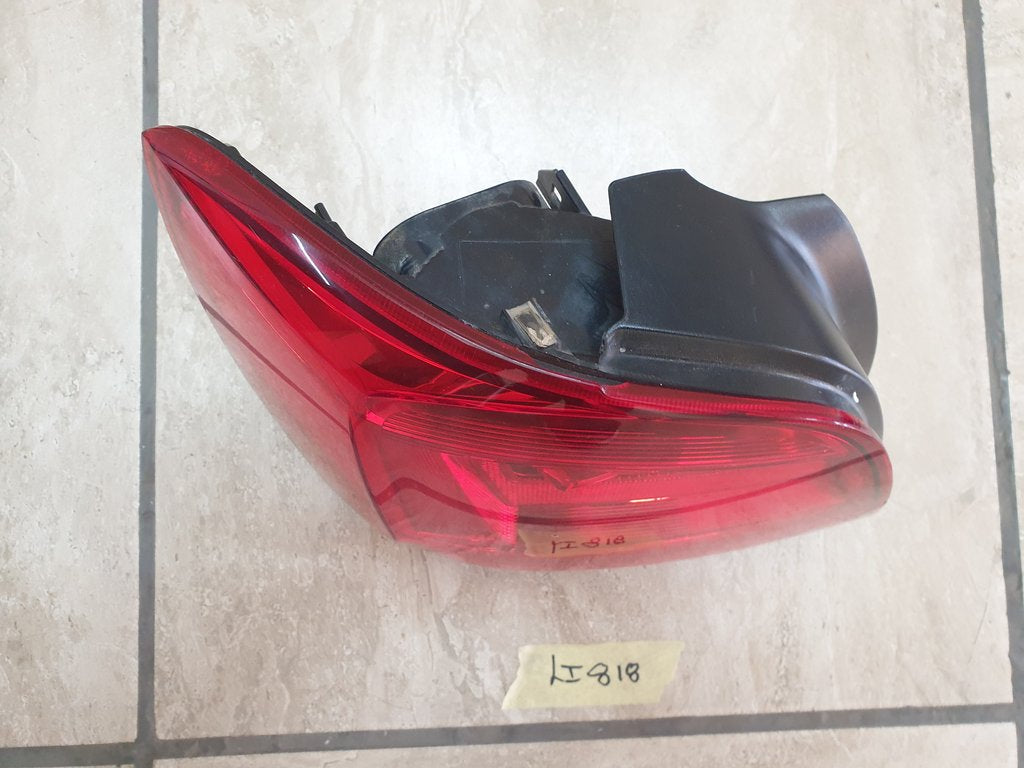 Volkswagen Polo Left Taillight