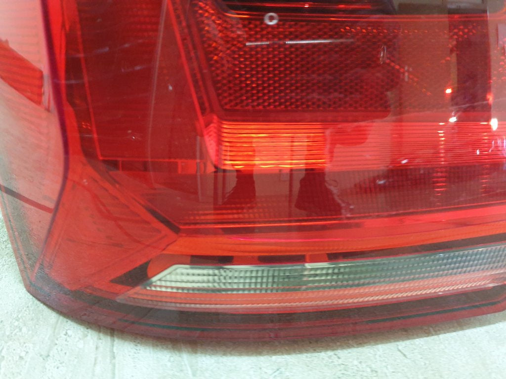 Volkswagen Polo Left Taillight
