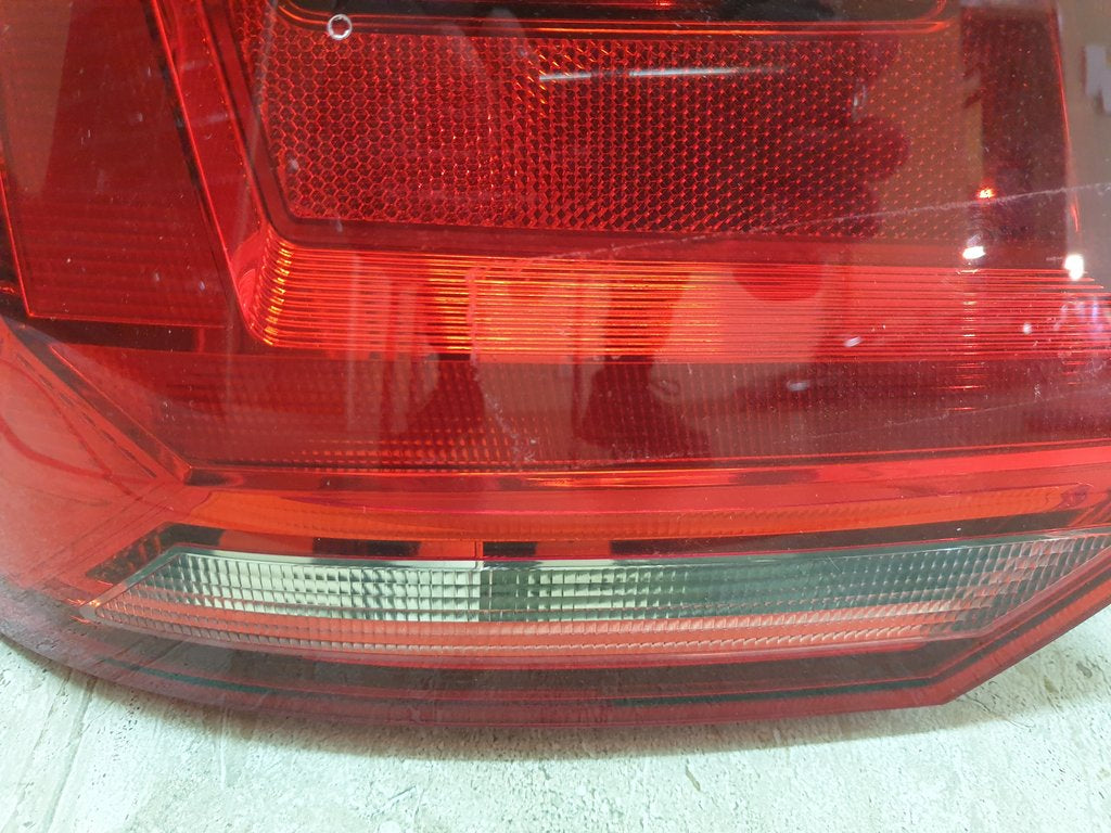 Volkswagen Polo Left Taillight