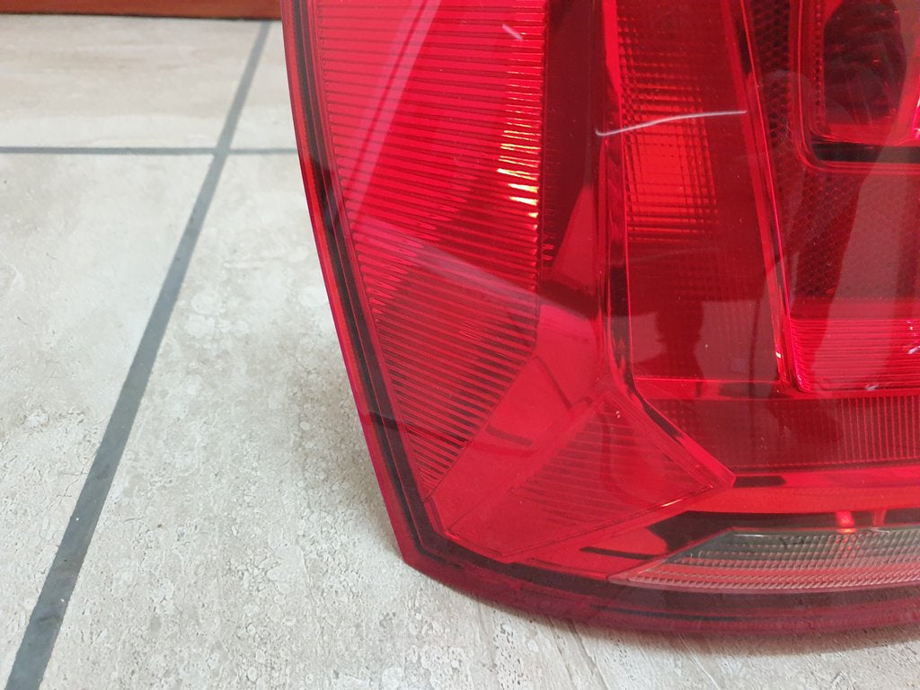 Volkswagen Polo Left Taillight