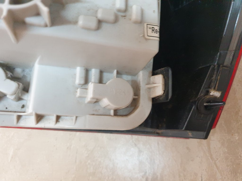 Volkswagen Polo Left Taillight