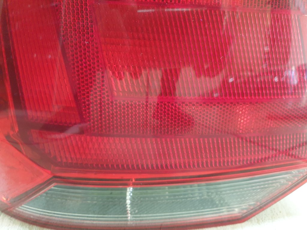 Volkswagen Polo Left Taillight