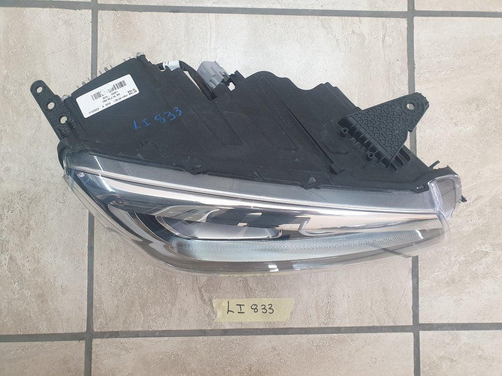 Toyota Urban Cruiser Right Headlight