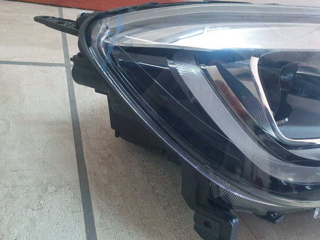 Toyota Urban Cruiser Right Headlight