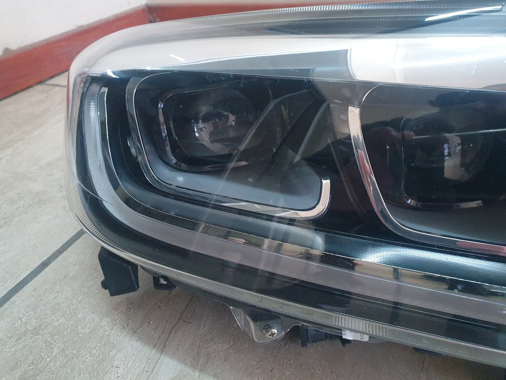 Toyota Urban Cruiser Right Headlight