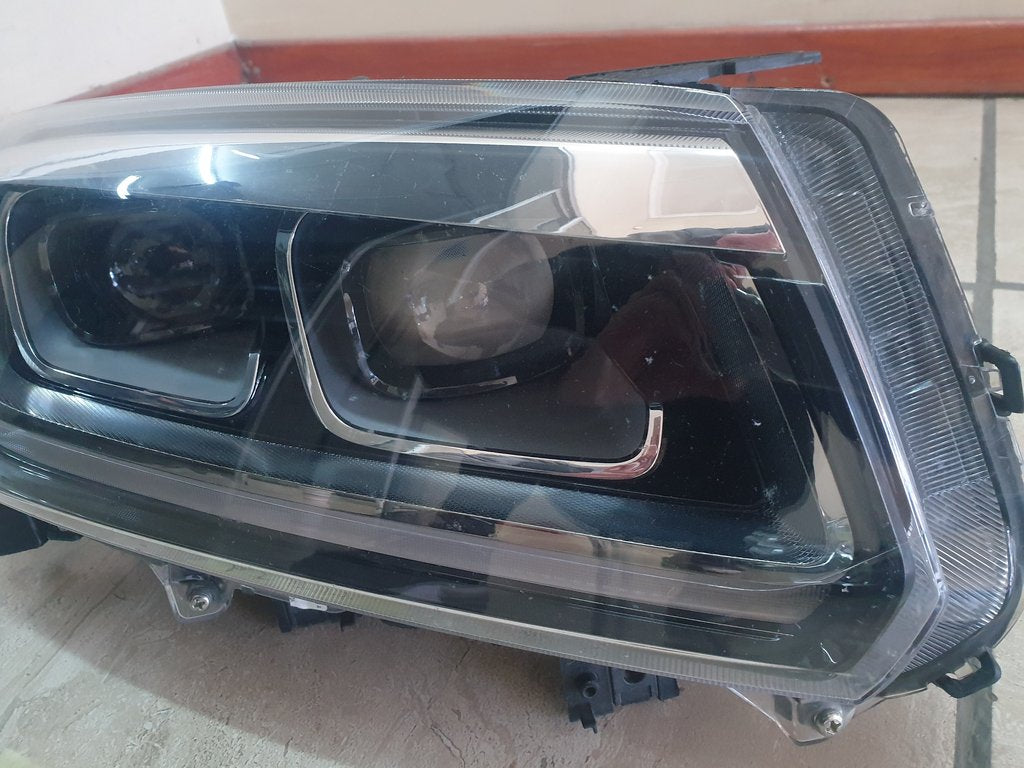 Toyota Urban Cruiser Right Headlight