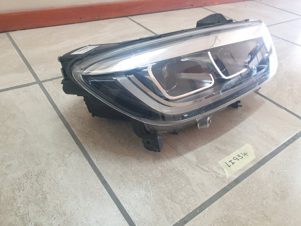Toyota Urban Cruiser Right Headlight