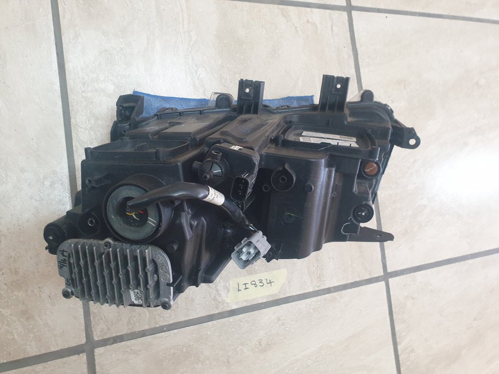 Toyota Urban Cruiser Right Headlight