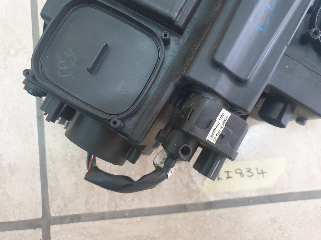 Toyota Urban Cruiser Right Headlight