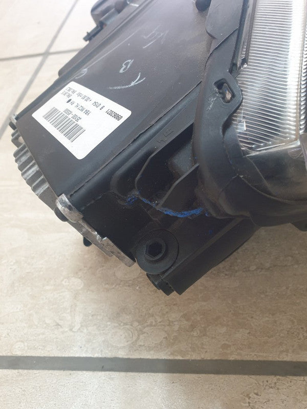 Toyota Urban Cruiser Right Headlight