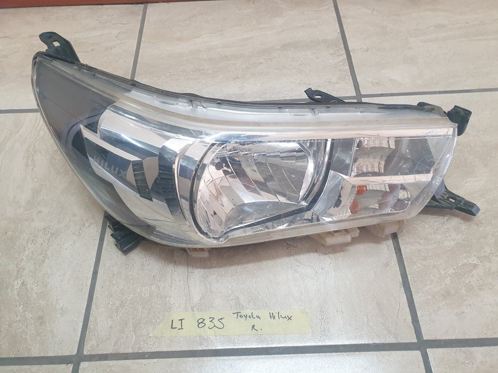 Toyota Hilux Right Headlight