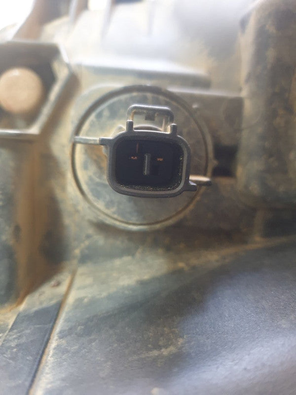 Toyota Hilux Right Headlight