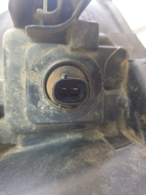 Toyota Hilux Right Headlight