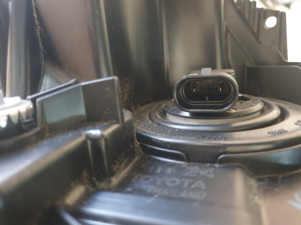 Toyota Corolla Cross Left Headlight