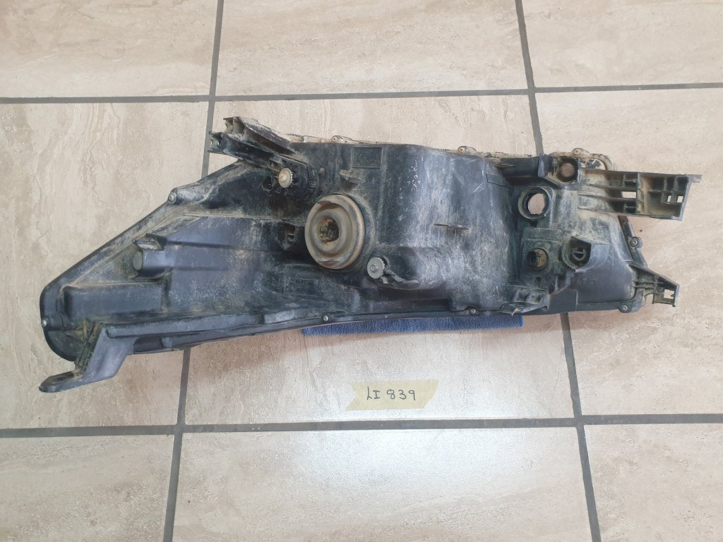 Toyota Hilux Right Headlight