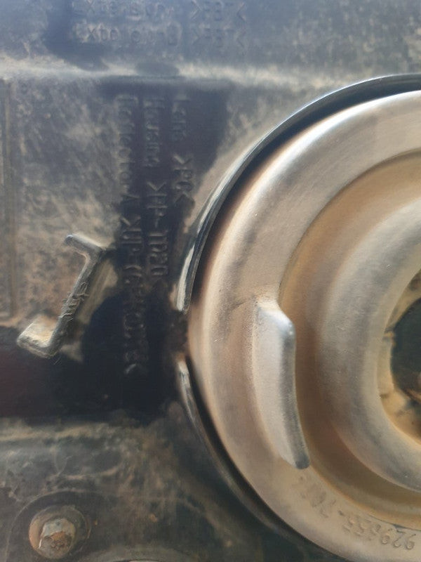 Toyota Hilux Right Headlight