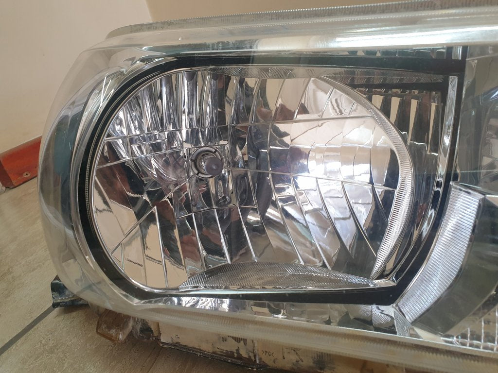 Toyota Hilux Right Headlight