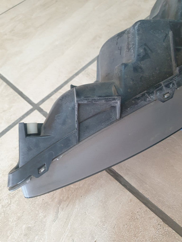 Toyota Camry Right Headlight