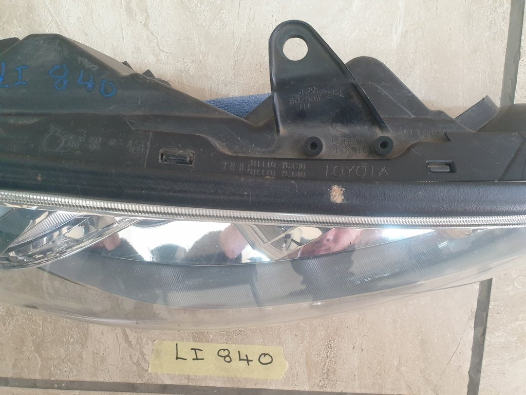 Toyota Camry Right Headlight
