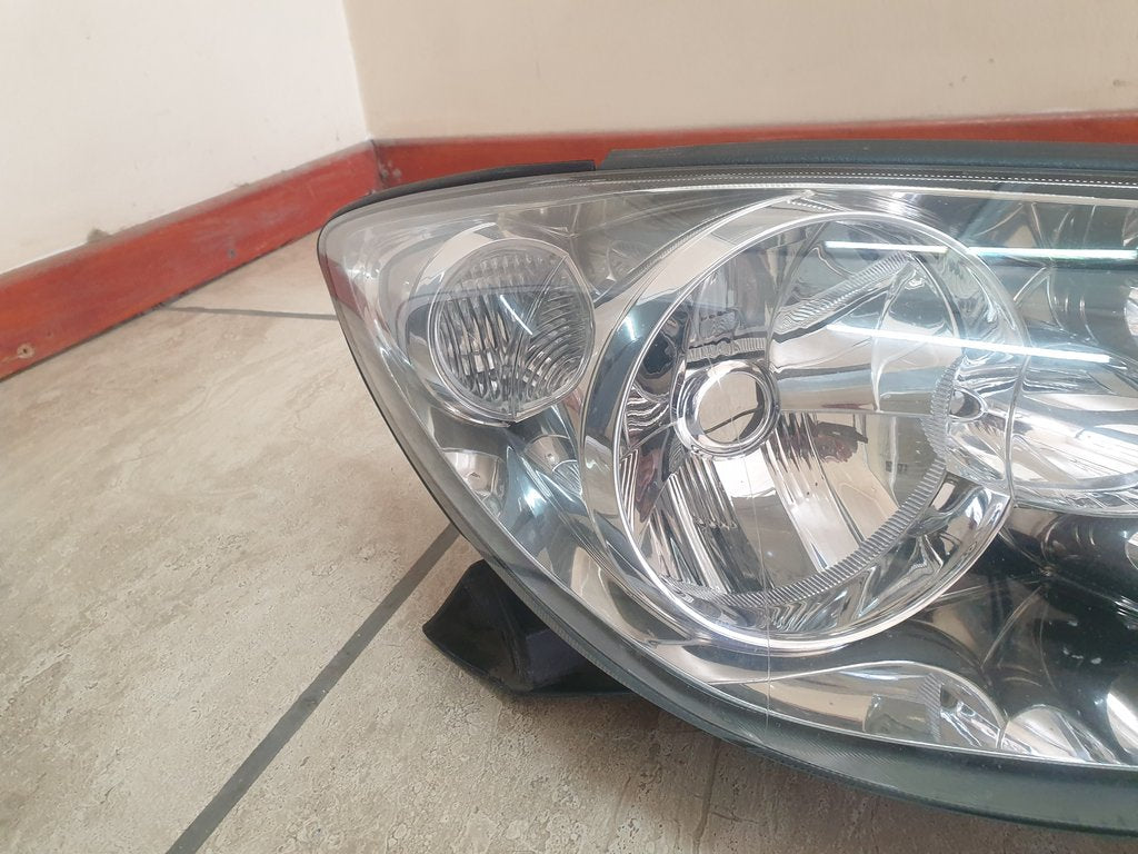 Toyota Camry Right Headlight