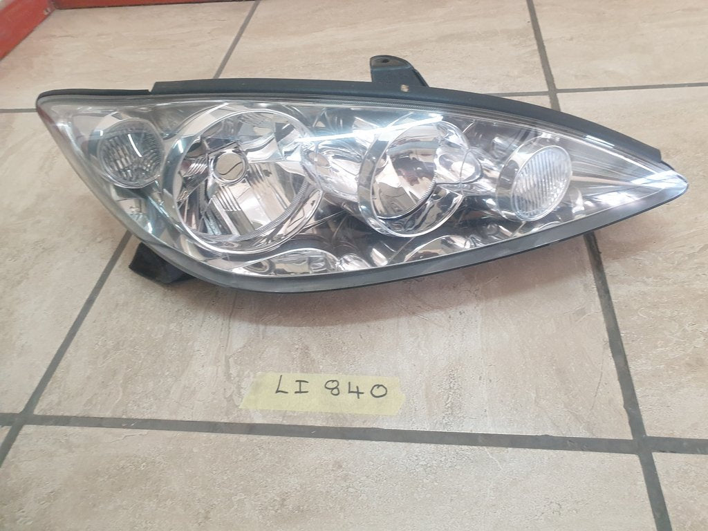 Toyota Camry Right Headlight