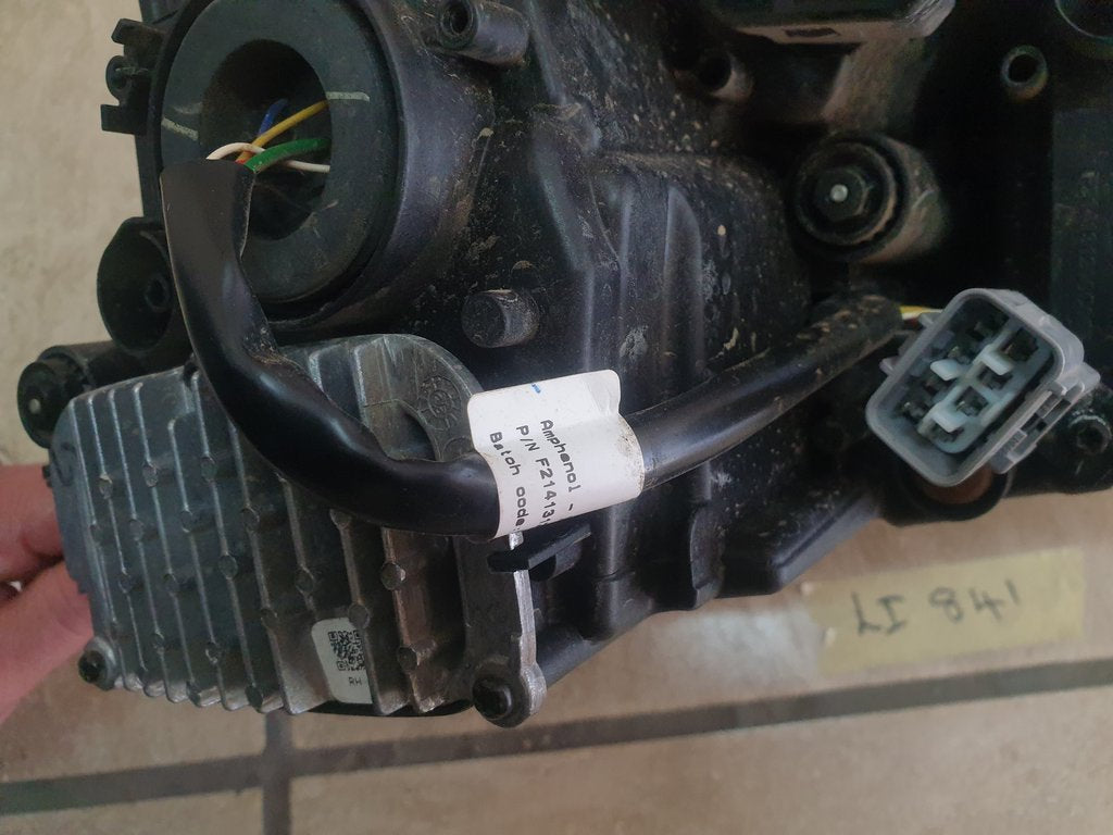 Toyota Urban Cruiser Right Headlight