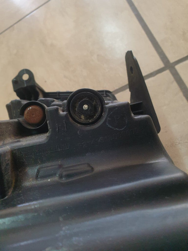 Toyota Urban Cruiser Right Headlight