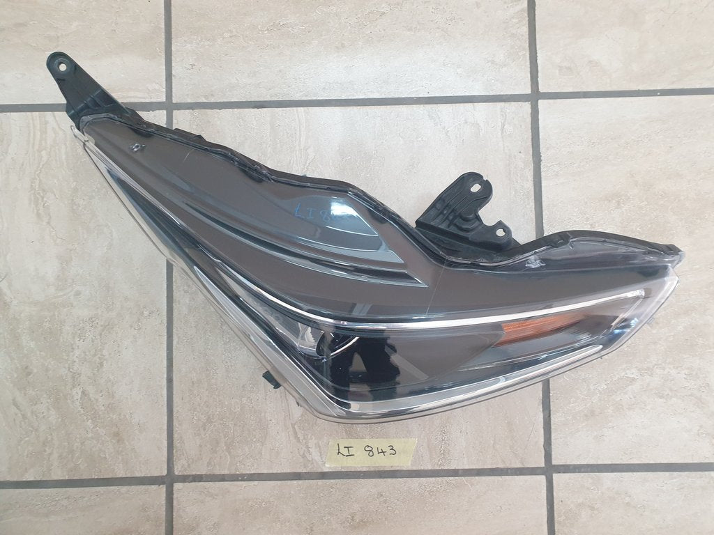 Toyota Aygo Right Headlight