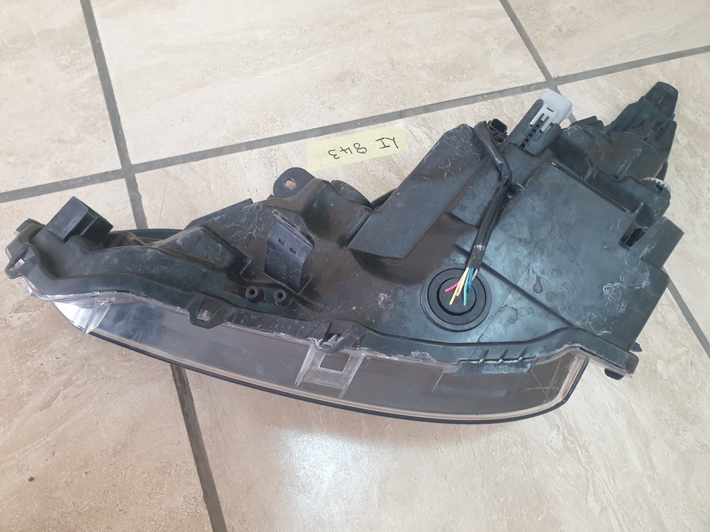Toyota Aygo Right Headlight