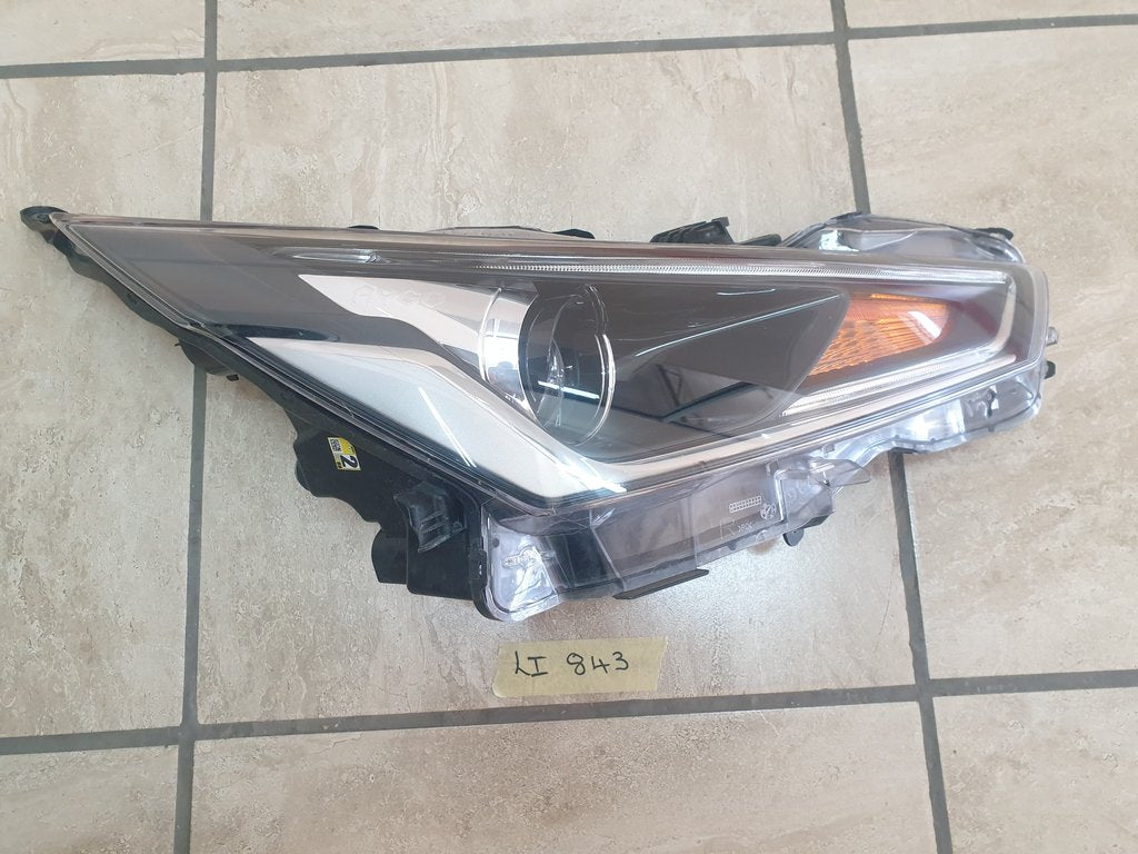 Toyota Aygo Right Headlight