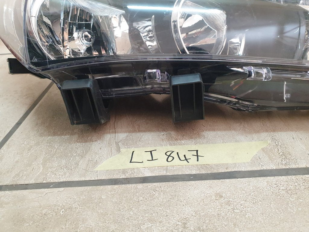 Toyota Corolla Right Headlight