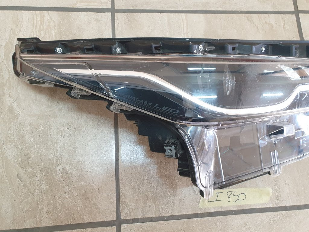 Toyota Fortuner Right Headlight