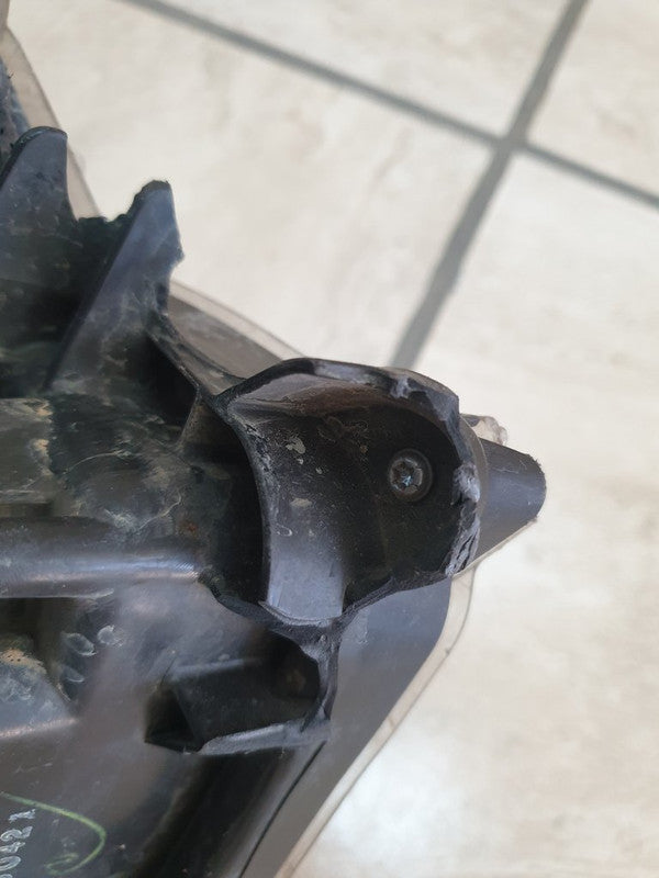 Toyota Hilux Right Headlight