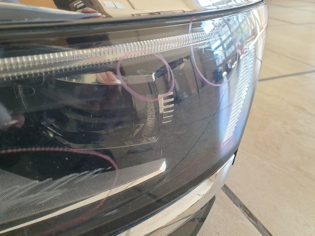 Volkswagen Tiguan Left Headlight