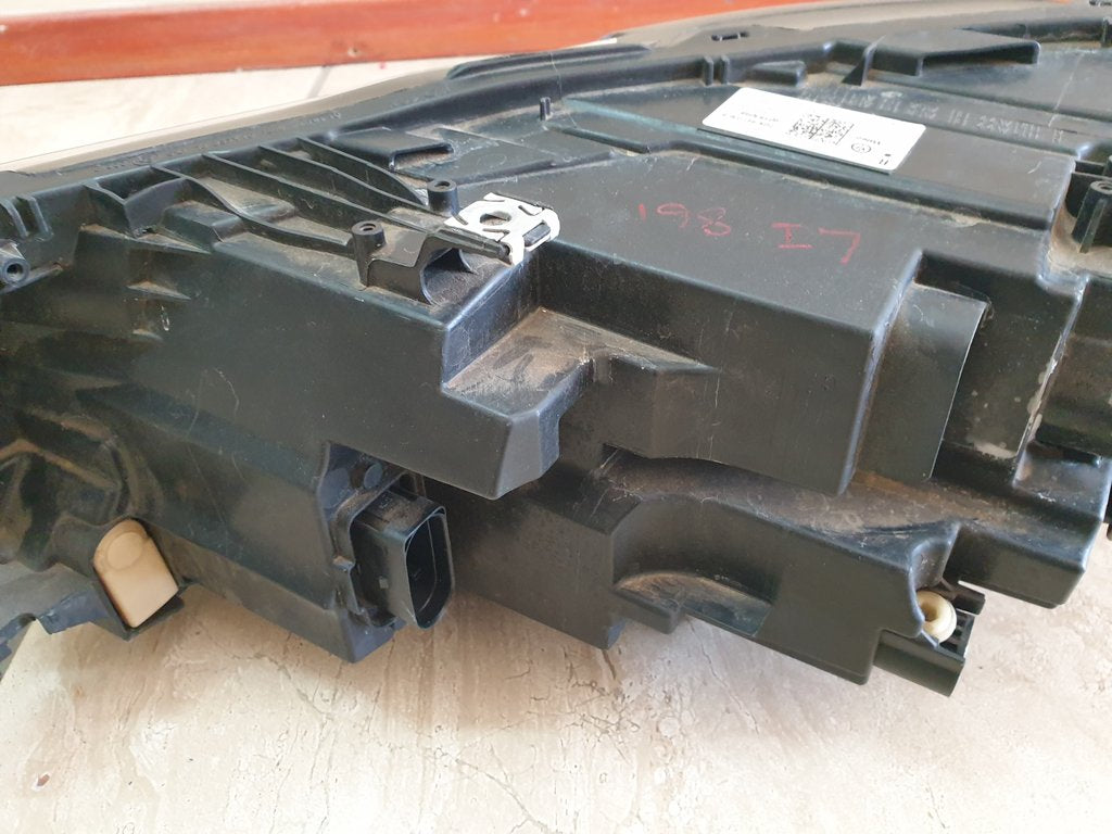 Volkswagen T-Cross Right Headlight