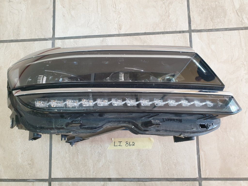 Volkswagen Tiguan II 2016, 2017, 2018, 2019, 2020 Right Headlight