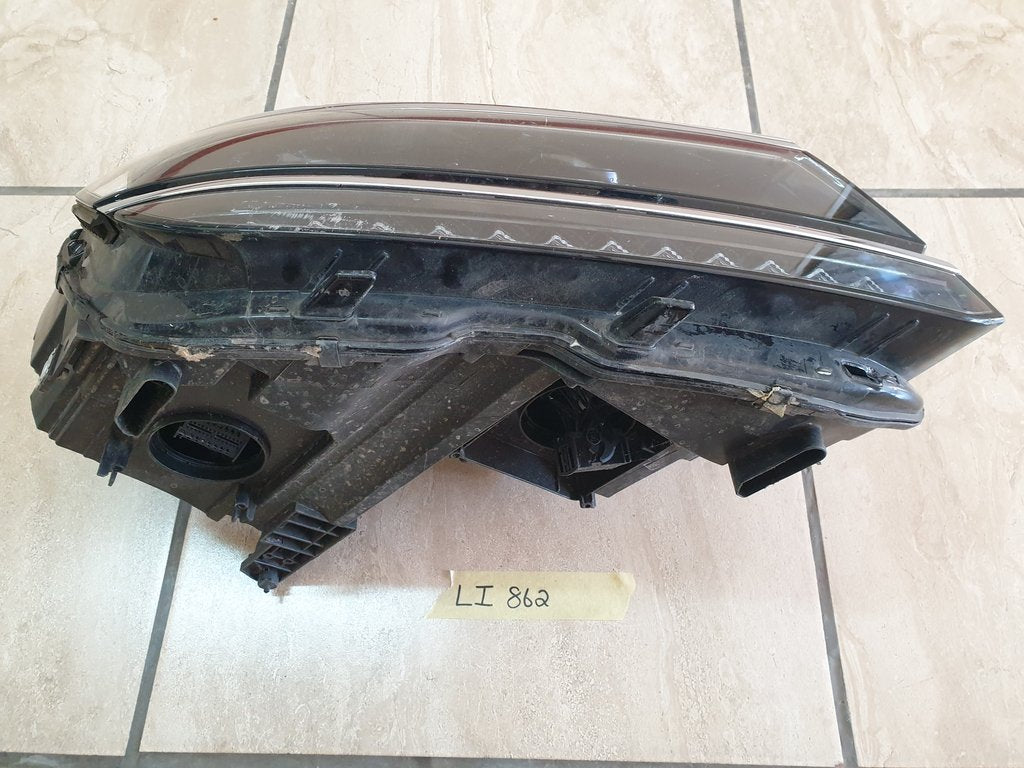 Volkswagen Tiguan II 2016, 2017, 2018, 2019, 2020 Right Headlight