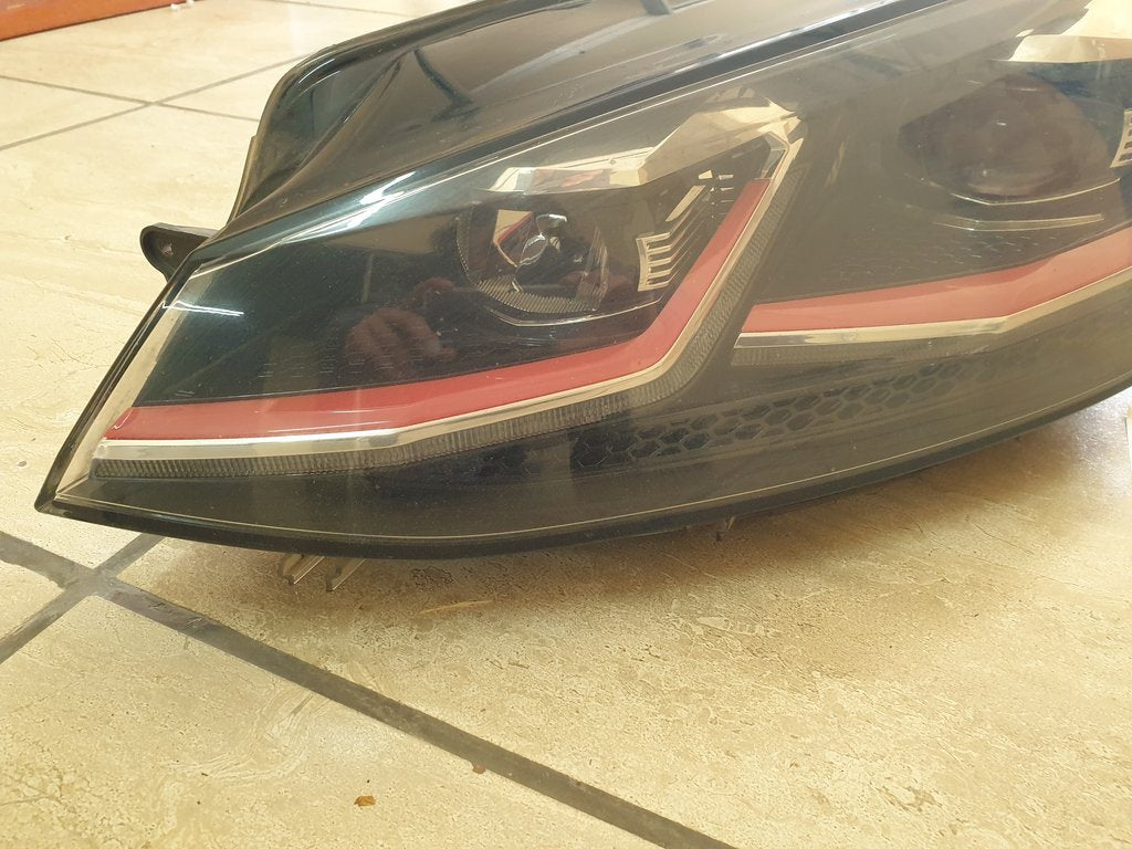 Volkswagen Golf 7.5 GTI Style Left Headlight