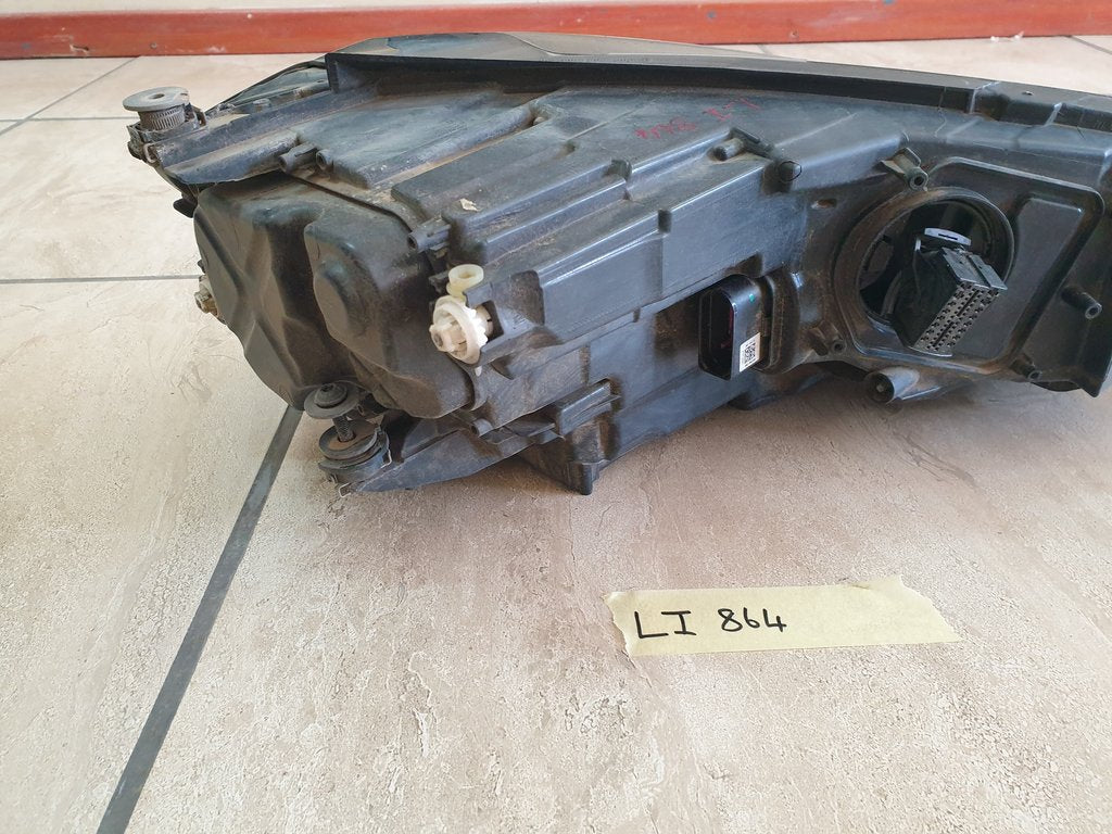 Volkswagen Golf 7.5 GTI Style Left Headlight