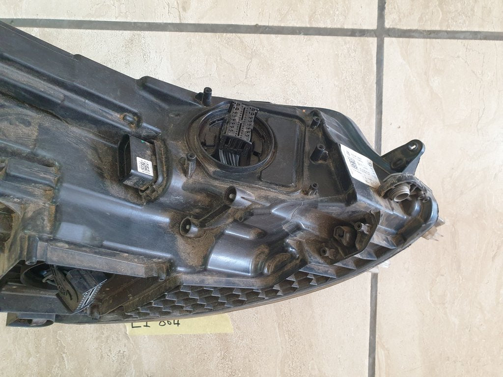 Volkswagen Golf 7.5 GTI Style Left Headlight