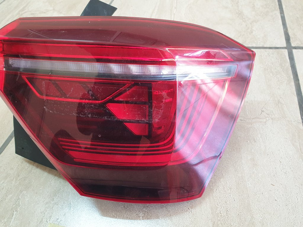 Volkswagen Polo Right Taillight